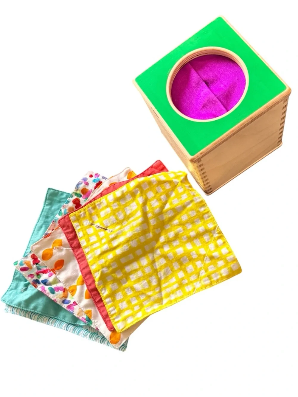 Lovevery Magic Tissue Box Montessori Wooden Toy Cloth Tissues Sensory